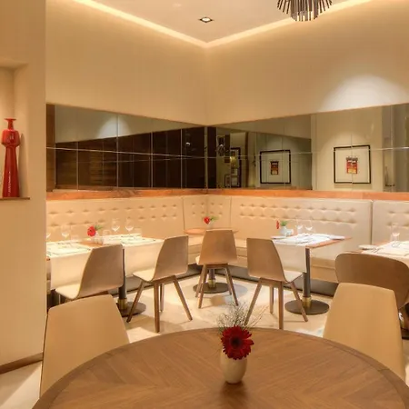 Hotel Nh Collection Batalha Porto