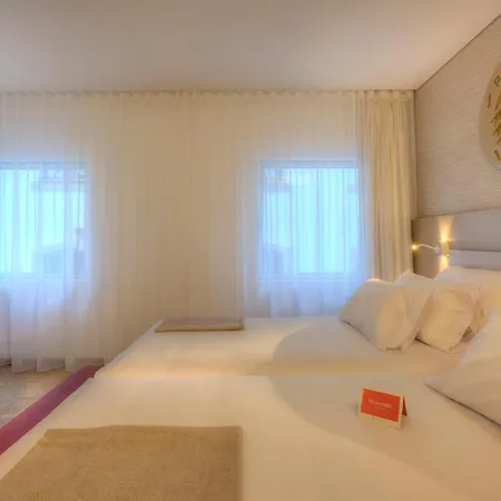 Готель Nh Collection Batalha 4*